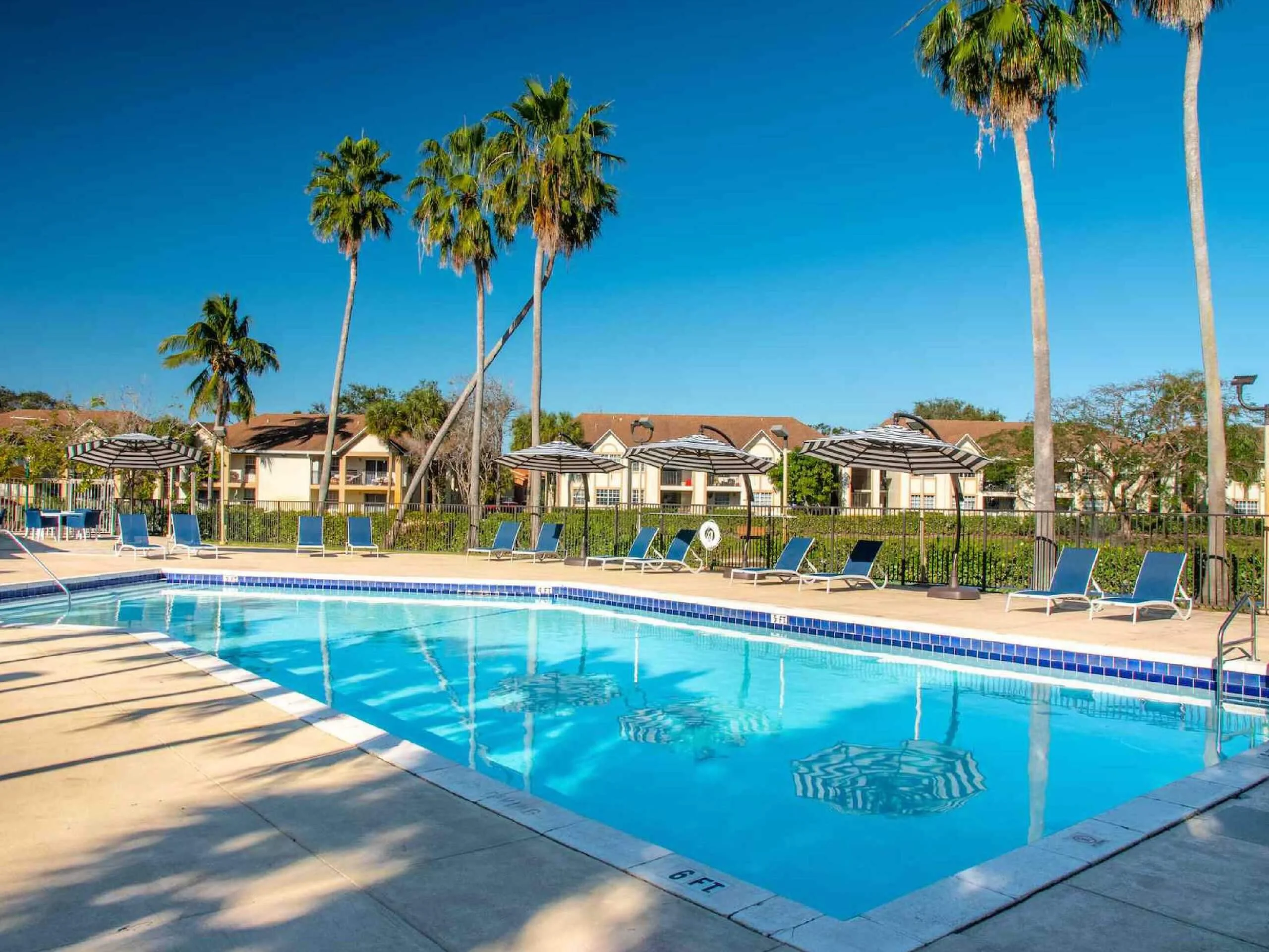 Apartment-People_7-compressed-scaled